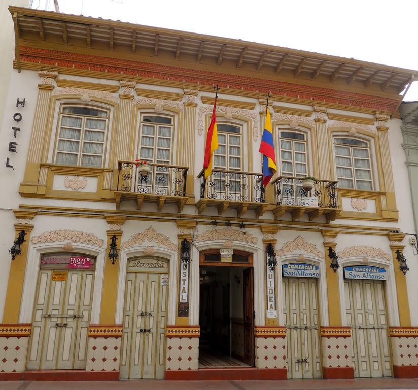 Hotel La Orquidea Cuenca Luaran gambar