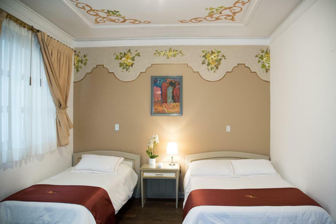 Hotel La Orquidea Cuenca Luaran gambar